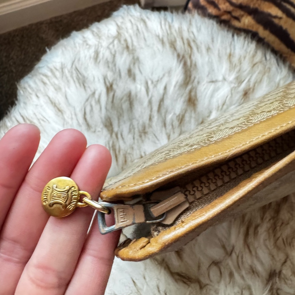 Celine Vintage Clutch - Picture 7 of 11